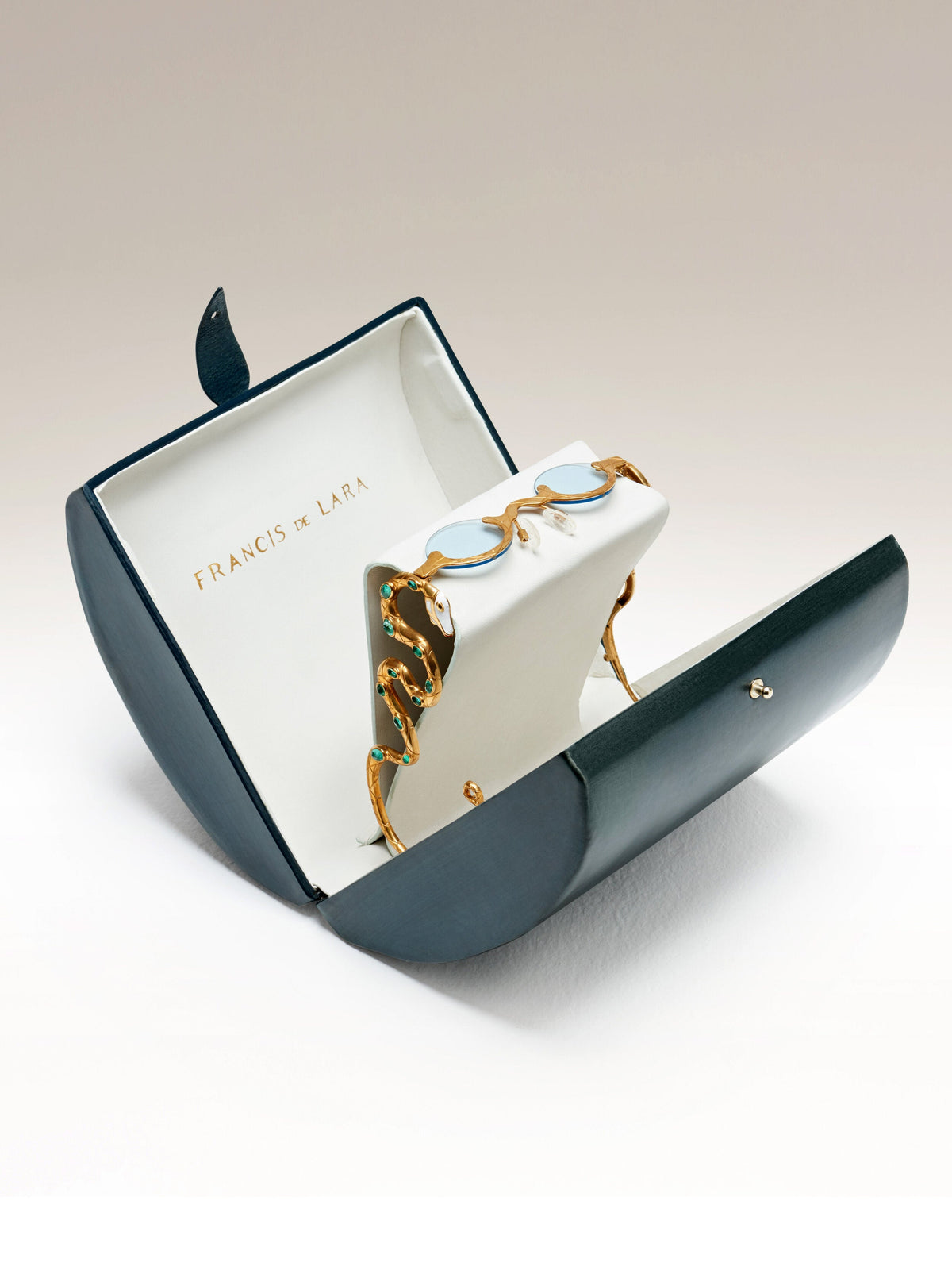 Eve : Eyewear