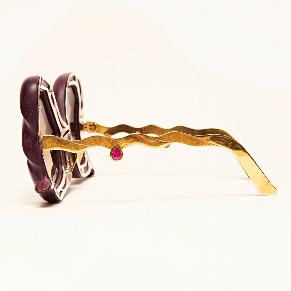 The Purple Ribbon
